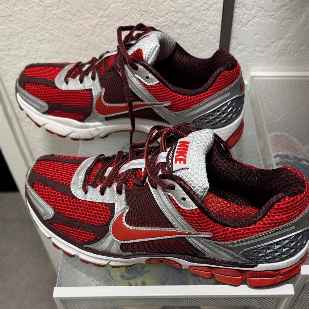 Nike Red and Silver Vomero 5 Athletic Sneakers